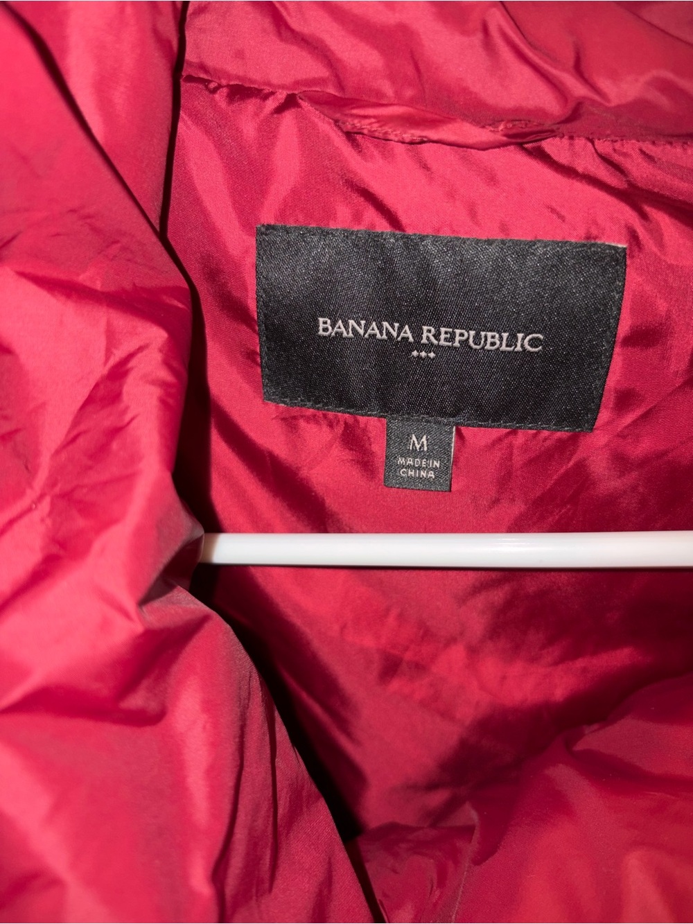 Banana Republic Red Women's Short Puffer Jacket with Oversized Collar - Picture 2 of 2